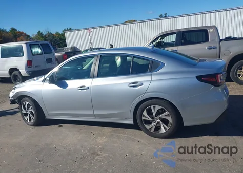 2022 Subaru Legacy Premium z USA, uszkodzony, nr VIN 4S3BWAD69N3023925